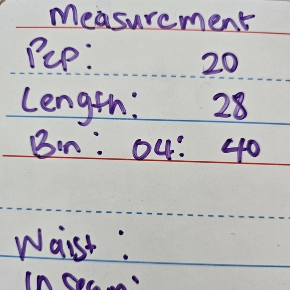 Crystal Boutique Crushed Velvety Blouse Sz M Red Roll Tab Sleeve V Neck New - Picture 3 of 11